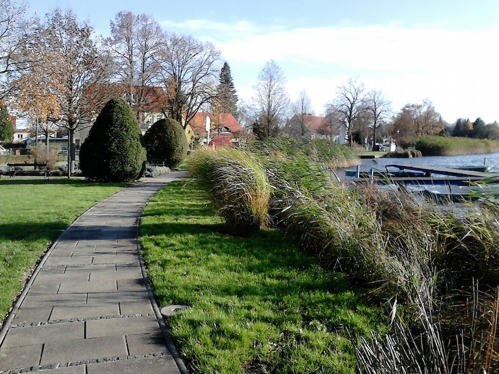 Ferienhaus Pauline Am See Mullrose Luaran gambar